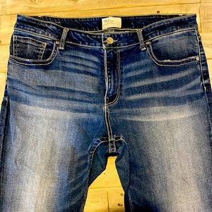 EUC BKE Gabby capri jeans